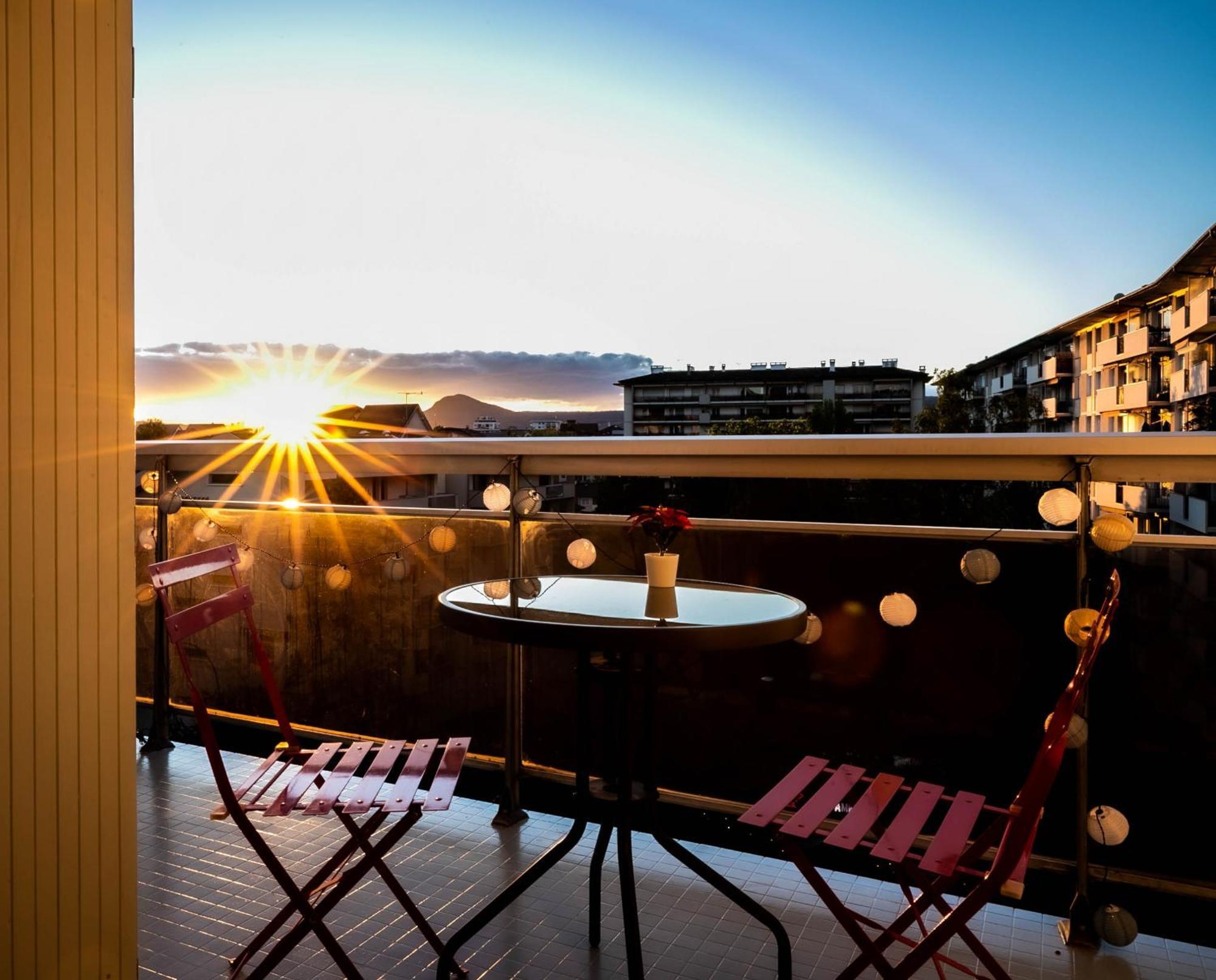 Woody 100M Du Lac Balcon Annecy Exterior photo